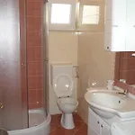 Robi Apartament