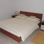 Apartament Robi