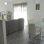Apartament Robi