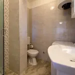 Robi Apartament