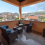 Apartament Robi *