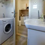 Robi Apartament *
