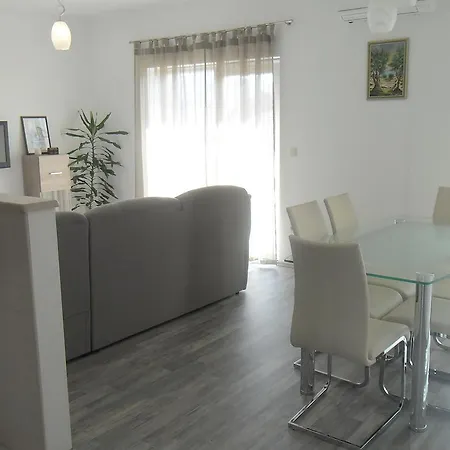 Apartman Robi