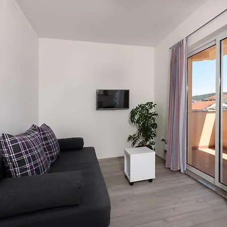 Apartman Robi *