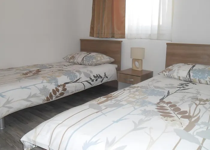 罗比公寓 特罗吉尔